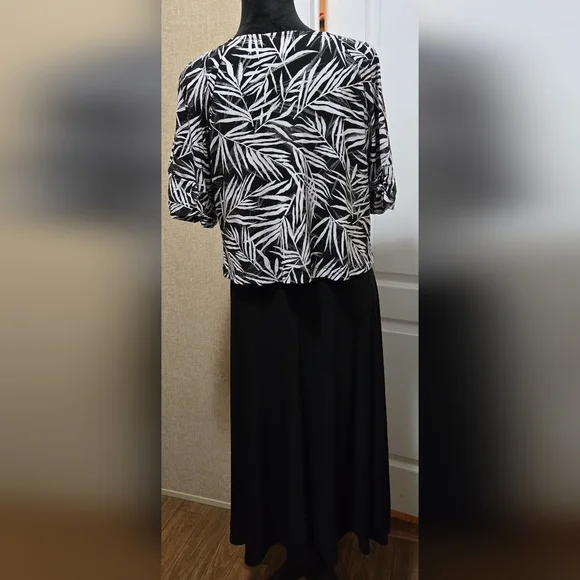 Dress #386 - Picture 12 of 12